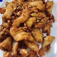 ข้าวหมูทอด-ไก่ทอด น้ำจิ้มแจ่ว หมู่บ้านคณาทรัพย์ หมู่บ้านคณาทรัพย์