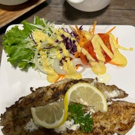 ร้านสเต็กตัวน้ำ (ป้าแก้ว คลองหลอด) -