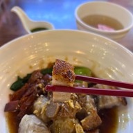 บะหมี่เกี๊ยวกุ้งฮ่องกง by chef AJ ปั๊มน้ำมันบางจากเลียบคลองสอง รังสิต-นครนายก