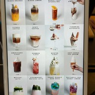 LUNA&CO. - Coffee&Soft Serve หน้าเมือง