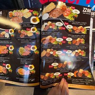 ZZ (ซีซี) Italian-Thai Fusion The Street รัชดา