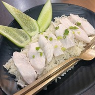 Ai ching ข้าวมันไก่ ถนนดินสอ