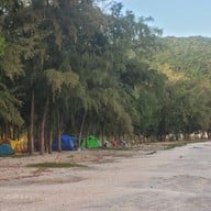 บรรยากาศ หาดสามพระยา