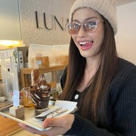 LUNA&CO. - Coffee&Soft Serve หน้าเมือง