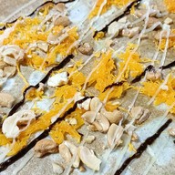 ❤️ เลิฟ อิส เครป ♥️ สาขาหน้าคอนโดลุมพินี