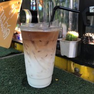 T-CUT COFFEE กาแฟสด  ชา โกโก้ ลูกชิ้นทอด T-CUT COFFEE