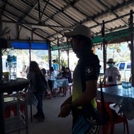 ร้านอาหารวิสาหกิจชุมชนคนหินร่ม 1