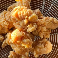 Kare Aroina ตลาดนัด ตึกไทย-ซัมมิท