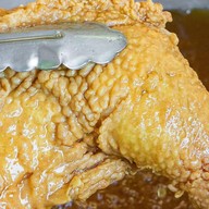 Kare Aroina ตลาดนัด ตึกไทย-ซัมมิท