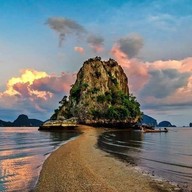 ร้านอาหารวิสาหกิจชุมชนคนหินร่ม 1