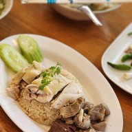 ติงลี่ข้าวมันไก่