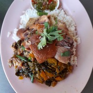 เมนูของร้าน ขาหมูหลังจวน