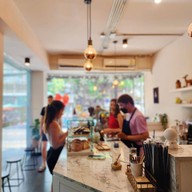 Cafe Neighbor