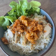 FIT FOOD อาหารคลีน โปรตีนเน้นๆ ม.กรุงเทพ