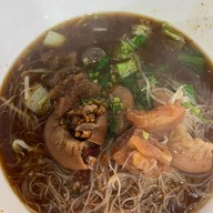 ครัวฝีมือแม่ นวมินทร์72