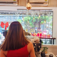 Cafe Neighbor
