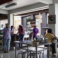 บรรยากาศ เตี๋ยวปลาชามเปล ปากช่อง