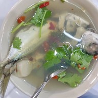 ข้าวมันไก่ โอชิน  (ต้นตำหรับเจ้าแรกวงเวียนใหญ่ )