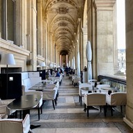 Le Café Marly