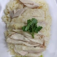 ข้าวมันไก่ โอชิน  (ต้นตำหรับเจ้าแรกวงเวียนใหญ่ )