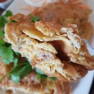 Chatnara cafe & restaurant  ฉัตรนารา