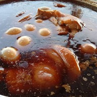 กะเพราเข้าตา