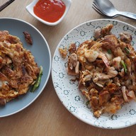 ก๋วยเตี๋ยวคั่วเป็ดอร่อยริมทาง คลองถม