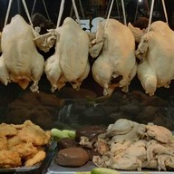 แป๊ะข้าวมันไก่ไหหลำ