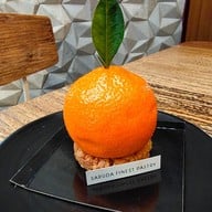 เมนูของร้าน Saruda Finest Pastry ถนนเส้นนิมมาน