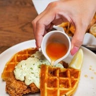 Pink Salmon Eatery &Bar