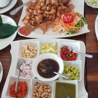 Chatnara cafe & restaurant  ฉัตรนารา