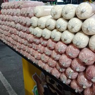 เมนูของร้าน ลุงหนวด แหนมข้าวคลุก