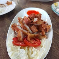 ร้านกิ่งไผ่ ใบตอง