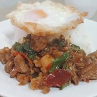 นายปุ้มกะเพราป่า