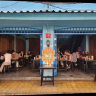 หน้าร้าน Baan Phadthai