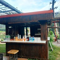 ร้านกิ่งไผ่ ใบตอง