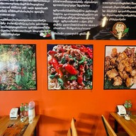 กะเพราขุนช้าง  จริงใจวิลเลจ