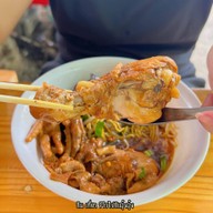 เมนูของร้าน ที.เอ็น. ก๋วยเตี๋ยวไก่มะระบุฟเฟ่ต์ไม่อั้น ตลาดสมบัติบุรี