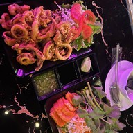 ก๋วยเตี๋ยวแคปหมูยายเพ็ญสาขา 5 (ม.ราชภัฏสกล) ประตู 5