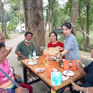 พิซซ่าเตาฟืน บ้านไร่-ริมนา