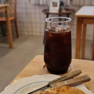 เมนูของร้าน Tiny Tea Coffee and bakes อำเภอเมืองเลย