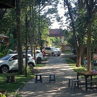 พิซซ่าเตาฟืน บ้านไร่-ริมนา