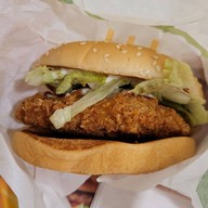เมนูของร้าน McDonald's กาญจนาภิเษก - กัลปพฤกษ์ (ไดร์ฟทรู)