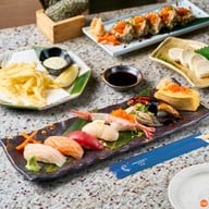 Kenzou Sushi ประชาชื่น