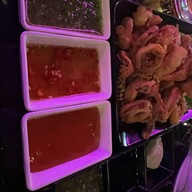 ก๋วยเตี๋ยวแคปหมูยายเพ็ญสาขา 5 (ม.ราชภัฏสกล) ประตู 5