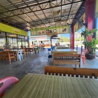 บรรยากาศ นายเฮงดีไก่ย่าง