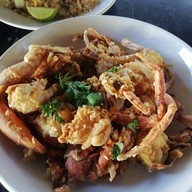 เจ้ต้อยเสม็ดงาม