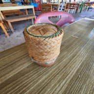 เมนูของร้าน นายเฮงดีไก่ย่าง