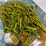 ร้านโอ๋อาหารตามสั่ง.(หน้าอัสสัม) หน้าอัสสัมชัญ