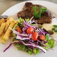 เมนูของร้าน Punn & Prinn Steak